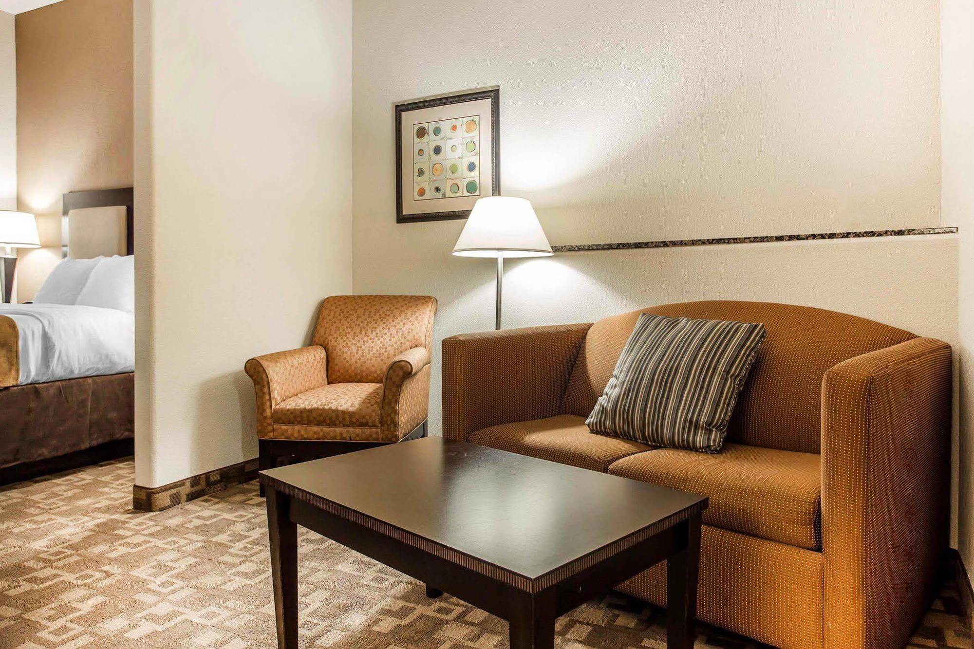 Comfort Suites At Kennesaw State University Exterior foto